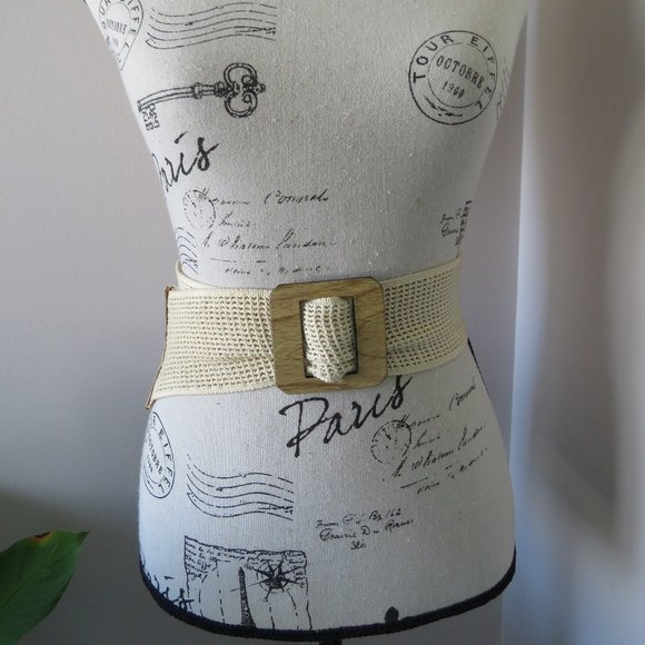 Vintage 1980s Wide Cream Macrame Belt With Faux Wood Square Belt Buckle - Picture 1 of 8